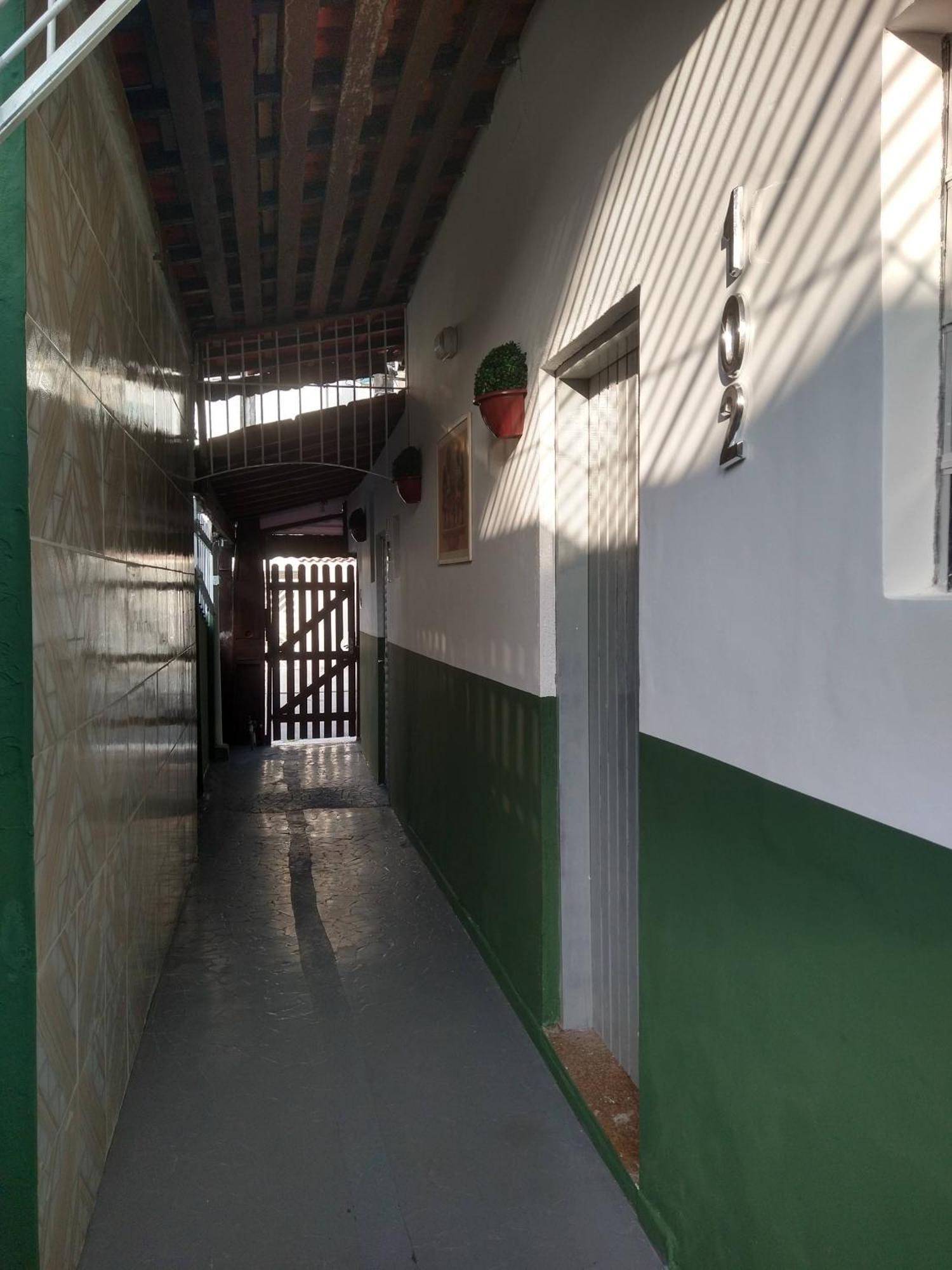 Hospedagem Primeira Quadra Da Praia Praia Grande  Exterior photo